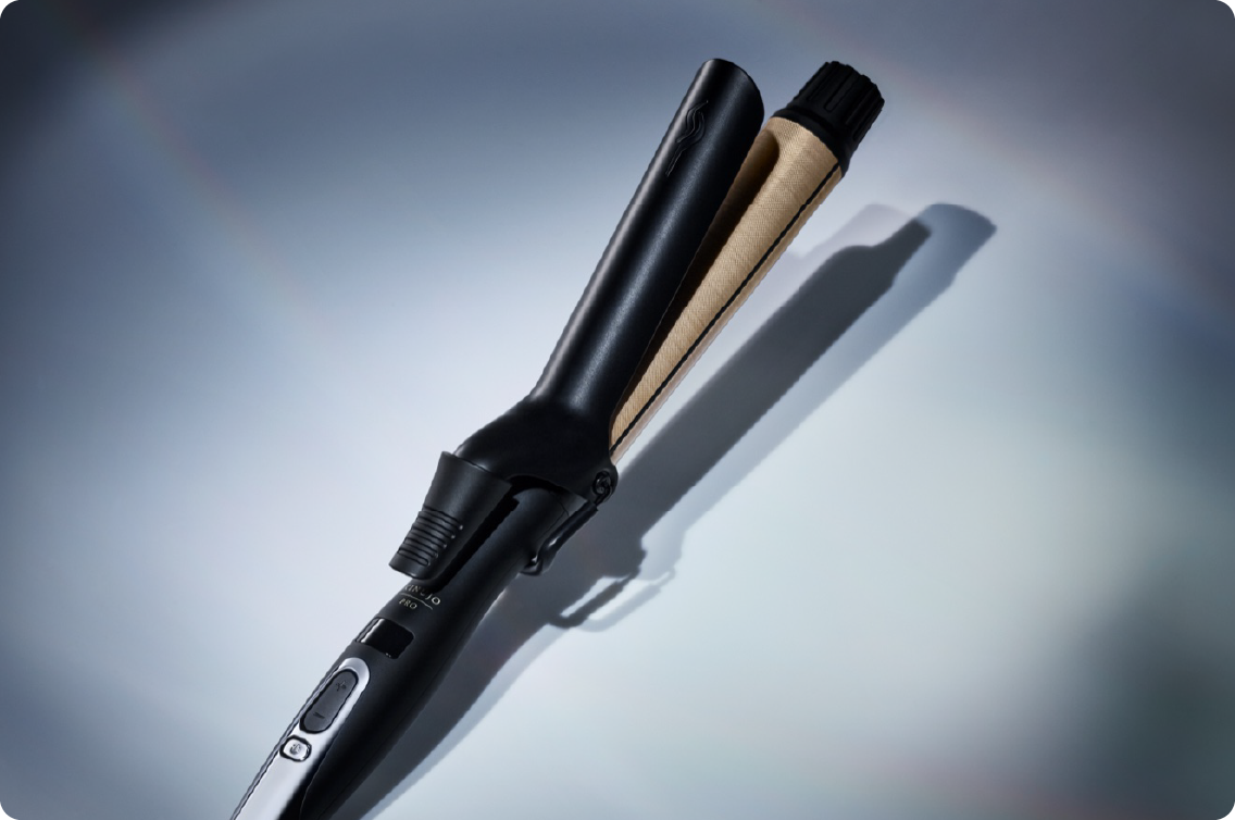 絹女 PRO（キヌージョ プロ）カールアイロン｜シルクプレート採用の32mmロングバレル
