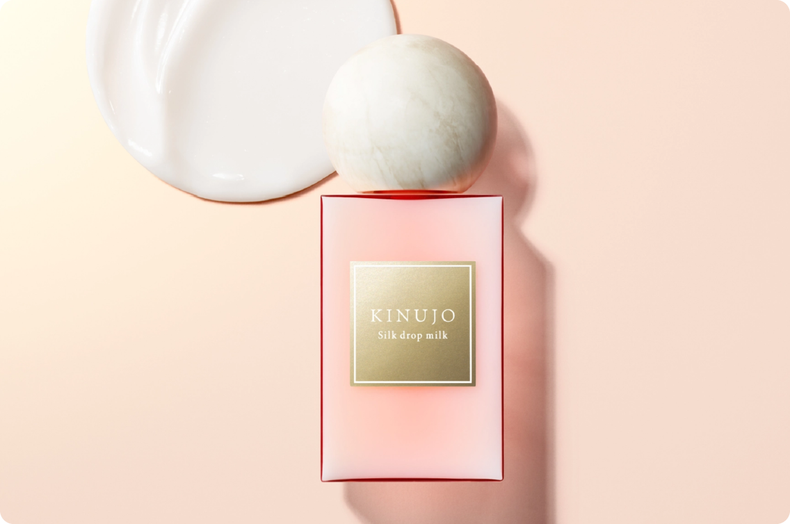 キヌージョ シルクドロップミルク｜しなやかな手触りを与えるヘアミルク