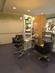 Hair ＆ Esthetic salon Shiny | 薬院/渡辺通/桜坂のヘアサロン