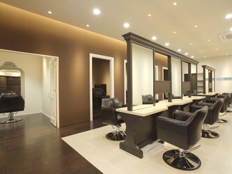each dee hair&total beauty | 津田沼のヘアサロン