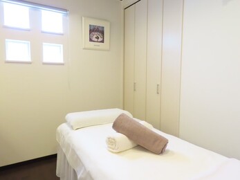 新潟市【お肌のトラブル改善サロン　はだなの】